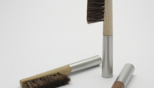 Brosse de bureau PUKKA, crédit: Andrée Jardin