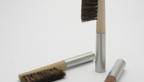 Brosse de bureau PUKKA, crédit: Andrée Jardin 