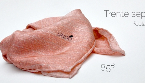 Foulard en soie, mis en vente sur UNDO