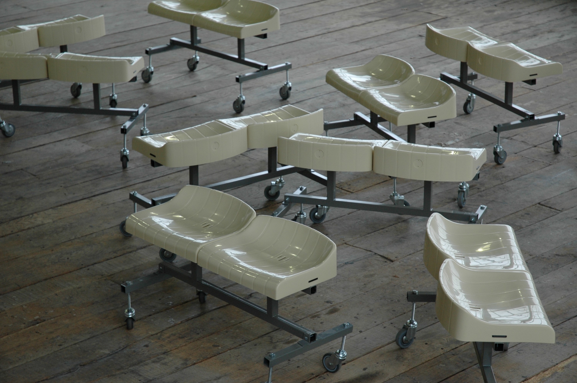Les nouvelles assises, 2004, de Veit Stratmann 